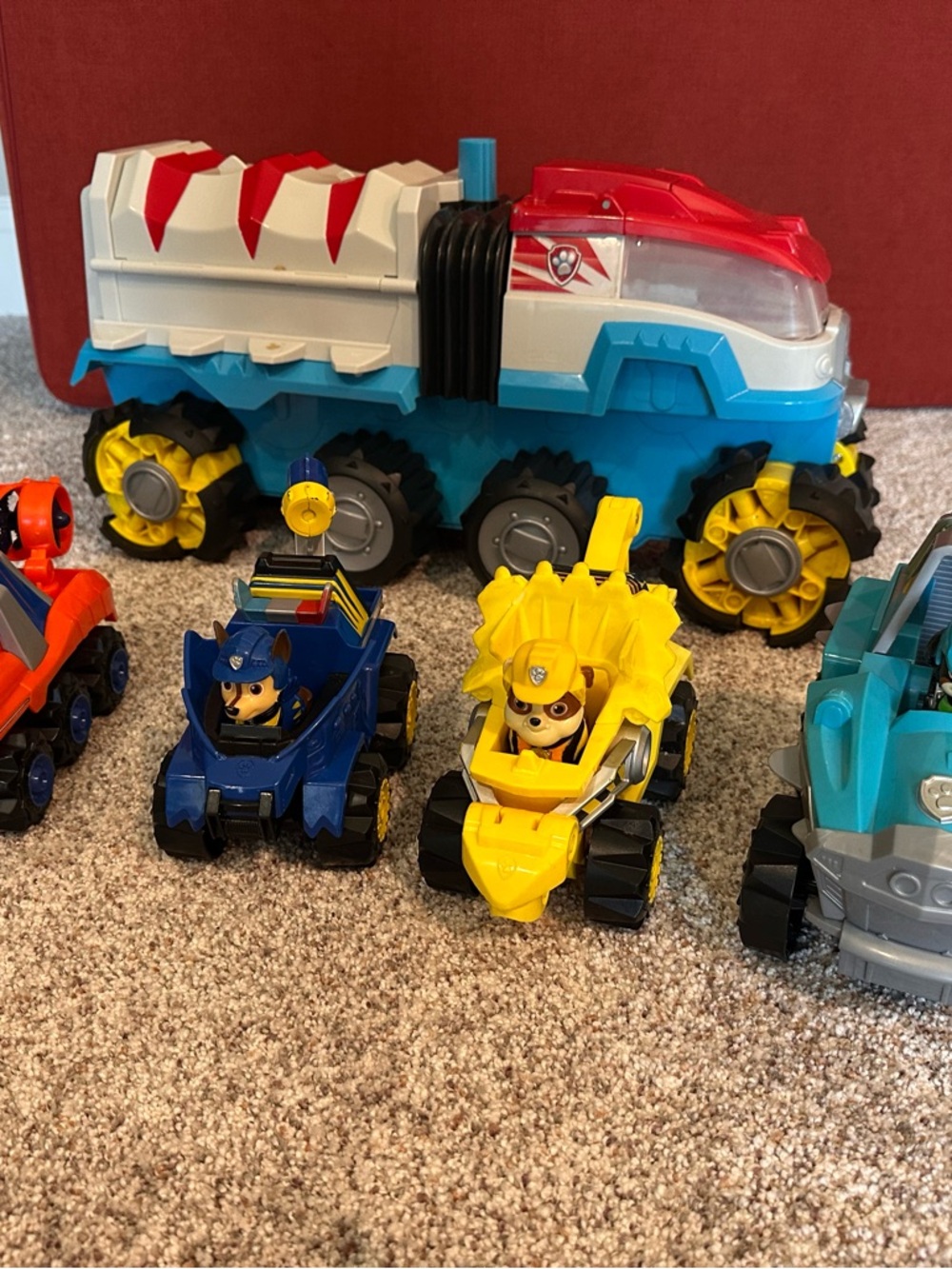 Paw Patrol Dinosaur Vehicle Set with Zuma, Chase, Rubble, and Rex Trucks